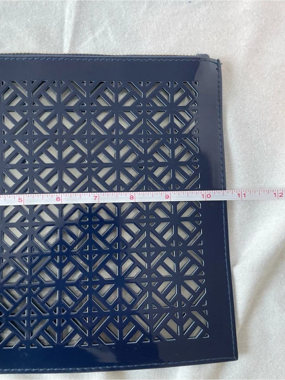 Tory Burch Navy Patent Geometric Cutout Zip Wristlet Clutch w/ Gold Hardware